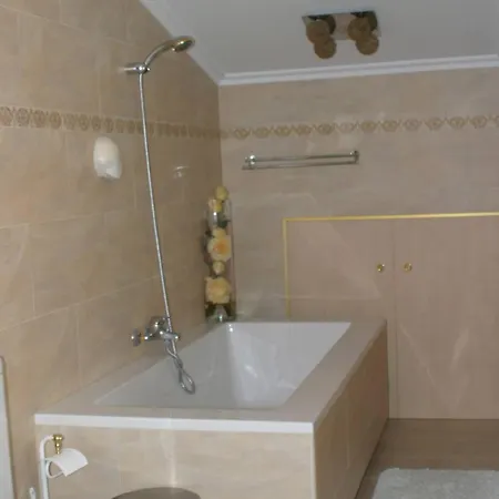 With Key, Shared Bathroom Wifi