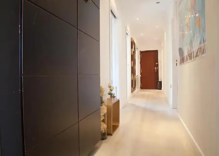 With Key, Shared Bathroom Wifi * Santander